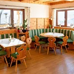 Wallackhaus Regiojet 3*