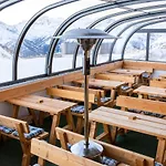 Wallackhaus Regiojet מלון