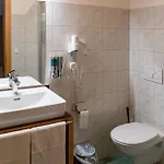 Wallackhaus Regiojet Otel
