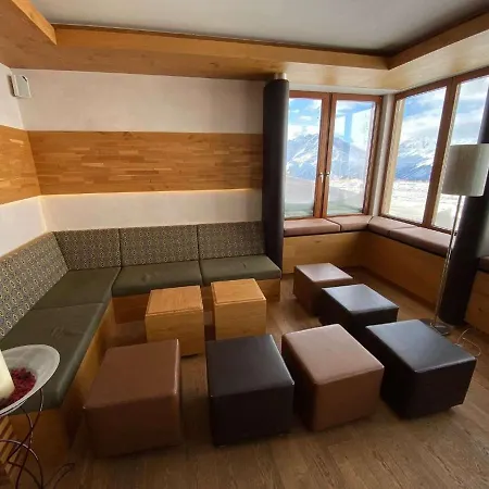 Wallackhaus Regiojet ホテル ハイリゲンブルート