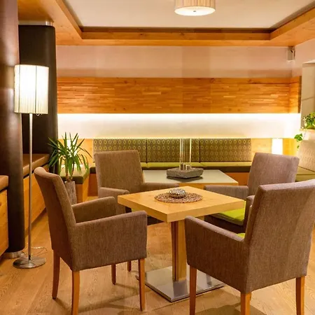 Wallackhaus Regiojet ハイリゲンブルート