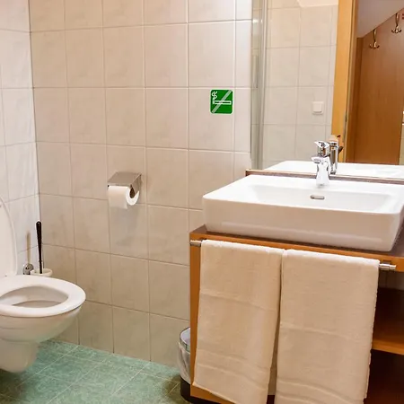 Hotel Wallackhaus Regiojet
