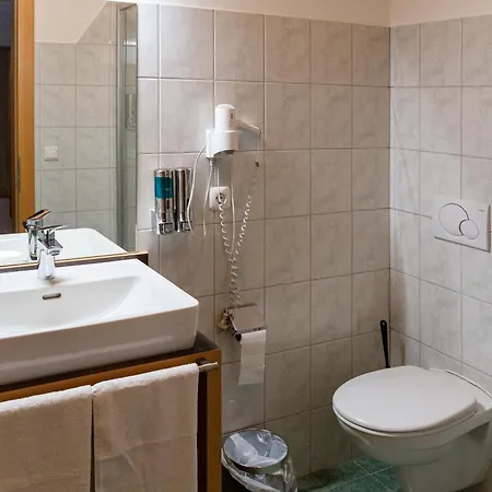Wallackhaus Regiojet Hotel