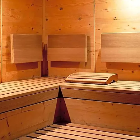 Wallackhaus Regiojet Hotel 3*