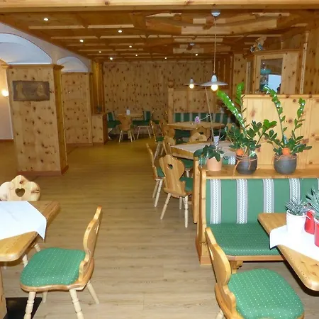 Hotel Wallackhaus Regiojet Heiligenblut