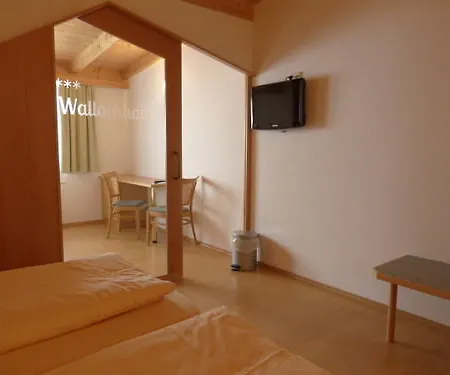 ホテル Wallackhaus Regiojet ハイリゲンブルート